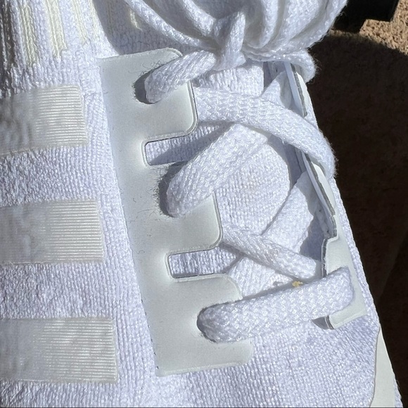 🎉‼️PARTY DROP‼️🎉Adidas NMD R1 PK - “Japan Triple White Primeknit” - Picture 12 of 14